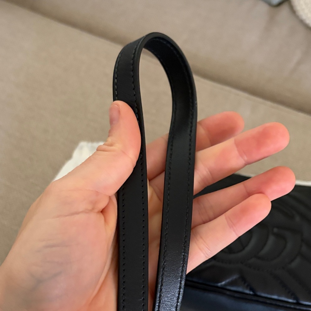 Gucci Black Marmont Small Leather Crossbody Bag - Picture 5 of 10